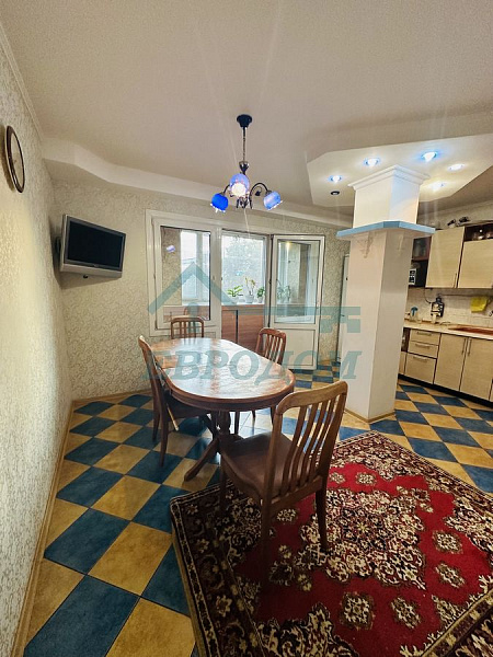 3-комн. квартира, 96.4 кв.м