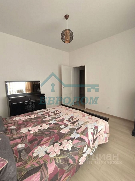 3-комн. квартира, 82 кв.м