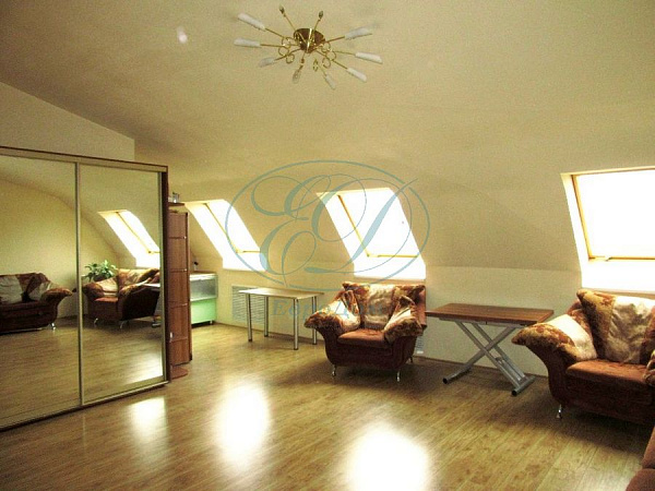 2-комн. квартира, 63 кв.м