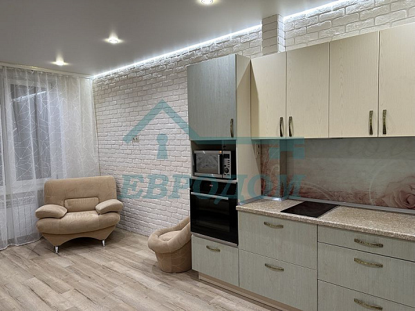 2-комн. квартира, 60 кв.м