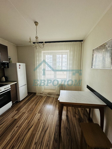 1-комн. квартира, 42 кв.м