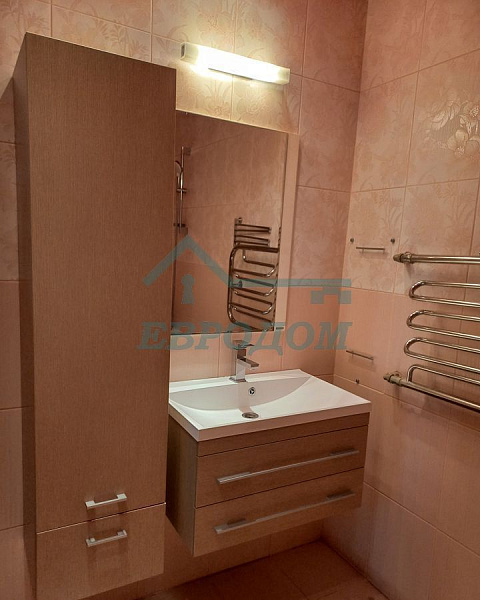 3-комн. квартира, 104 кв.м