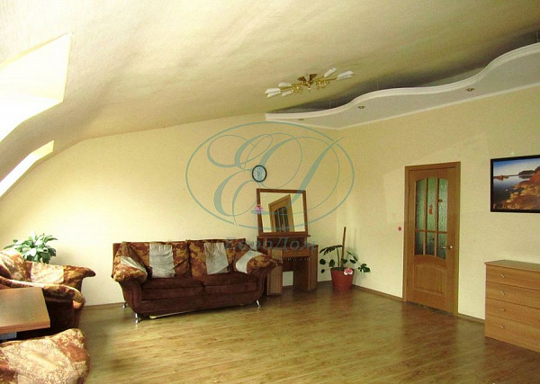 2-комн. квартира, 63 кв.м