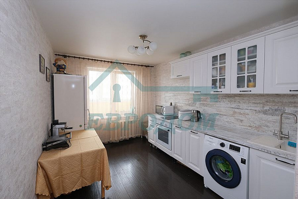 2-комн. квартира, 64.4 кв.м