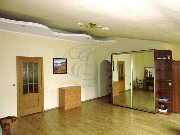 2-комн. квартира, 63 кв.м
