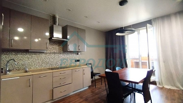 3-комн. квартира, 90 кв.м