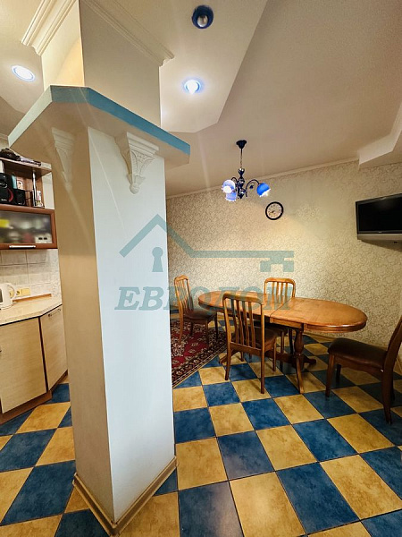 3-комн. квартира, 96.4 кв.м